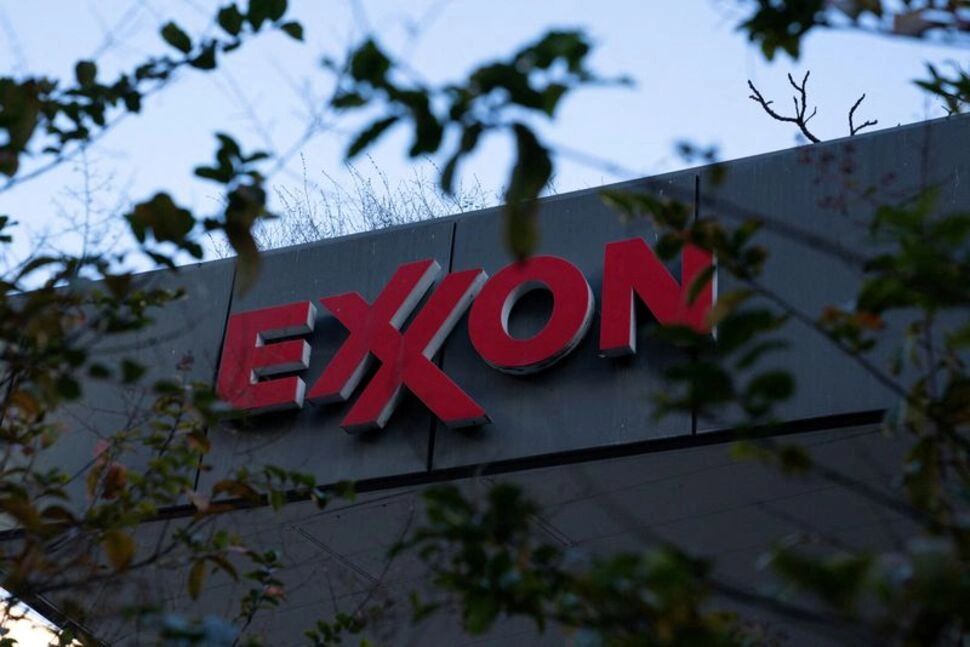 Logo of Exxon mobile on a building